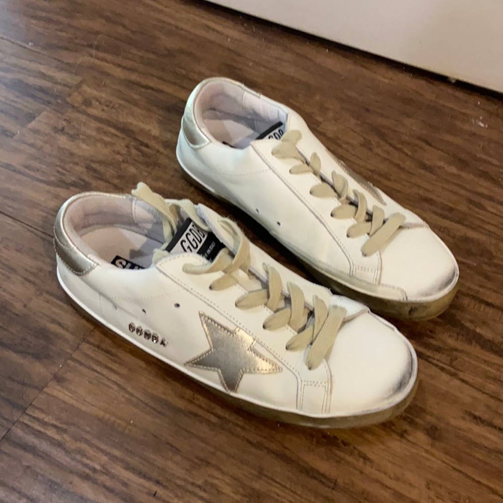 Size US 7 Golden Goose superstar sneakers!!!